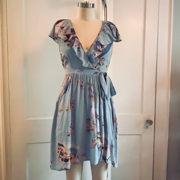 Maeve by Anthropologie Rosalia Ruffle Wrap Dress - XS - Picture 2 of 10
